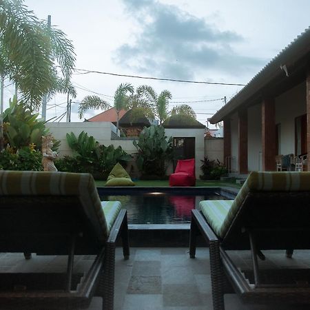 Aghasvina Guest House Canggu Екстериор снимка