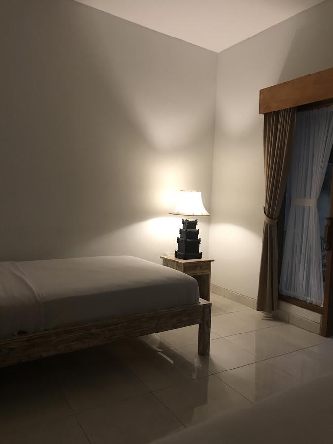 Aghasvina Guest House Canggu Екстериор снимка