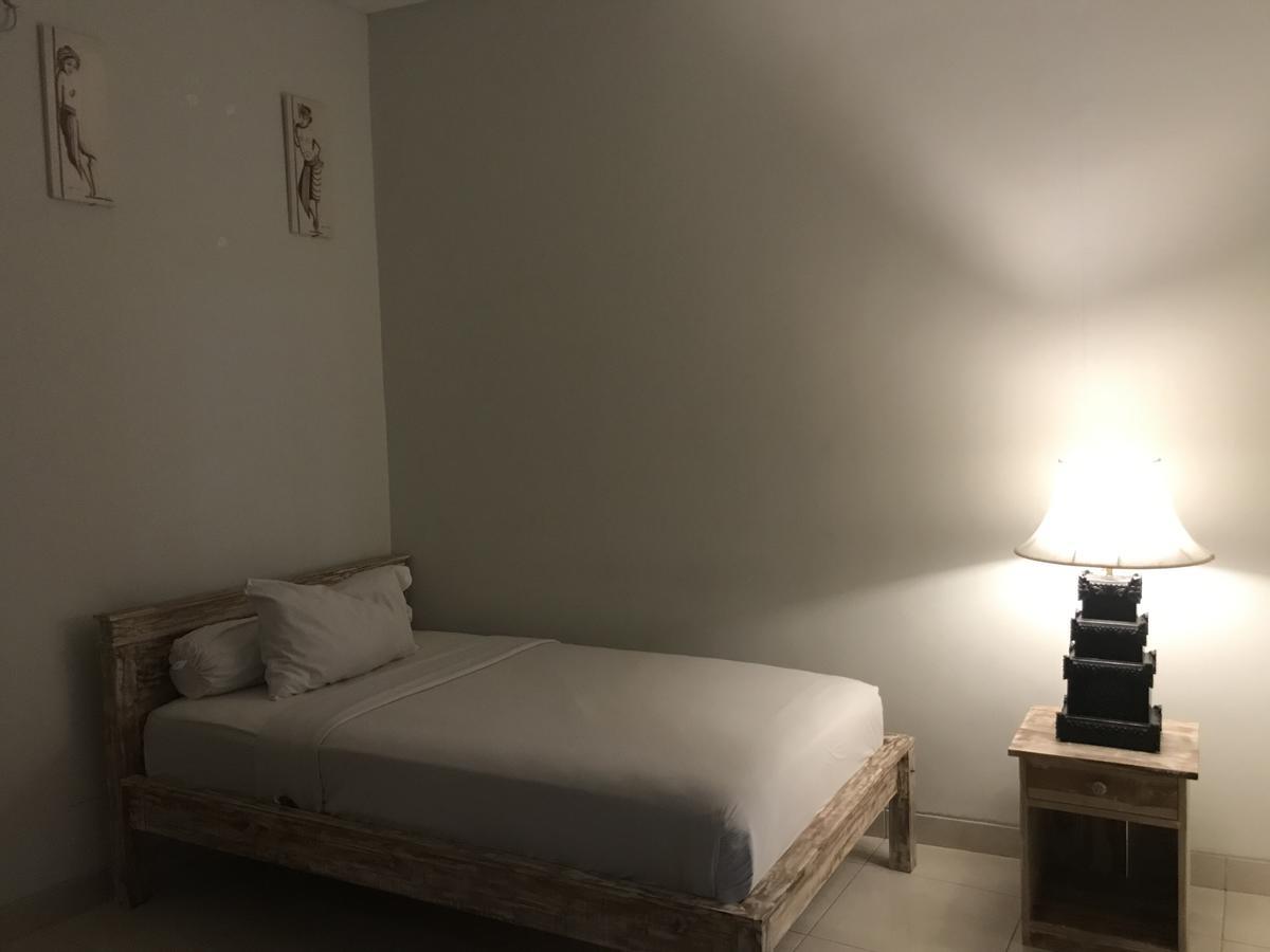 Aghasvina Guest House Canggu Екстериор снимка